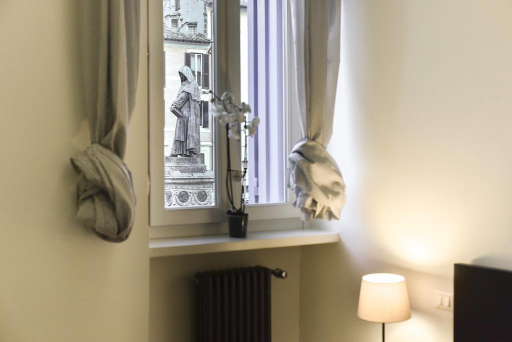 Campo De' Fiori Brand New Apartment Рим Екстериор снимка