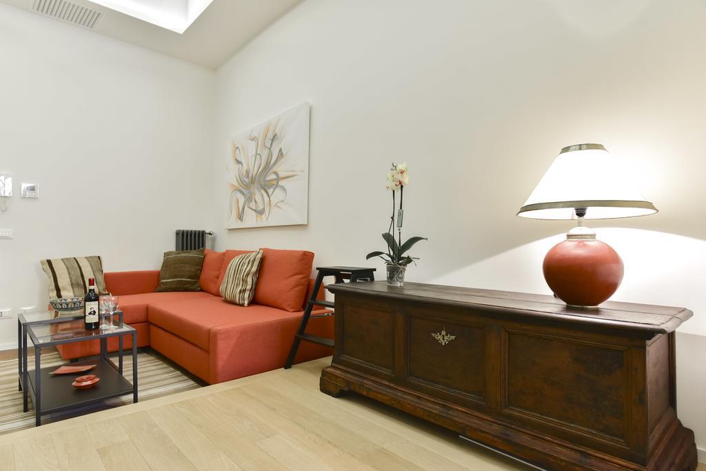 Campo De' Fiori Brand New Apartment Рим Екстериор снимка