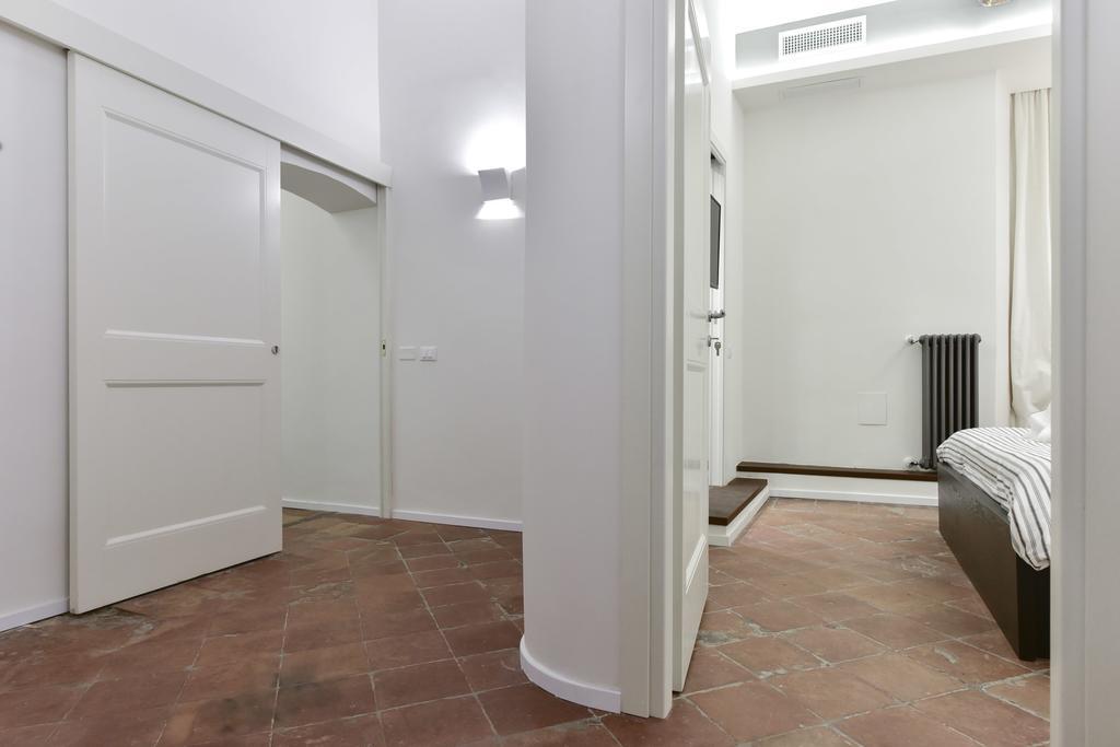 Campo De' Fiori Brand New Apartment Рим Екстериор снимка
