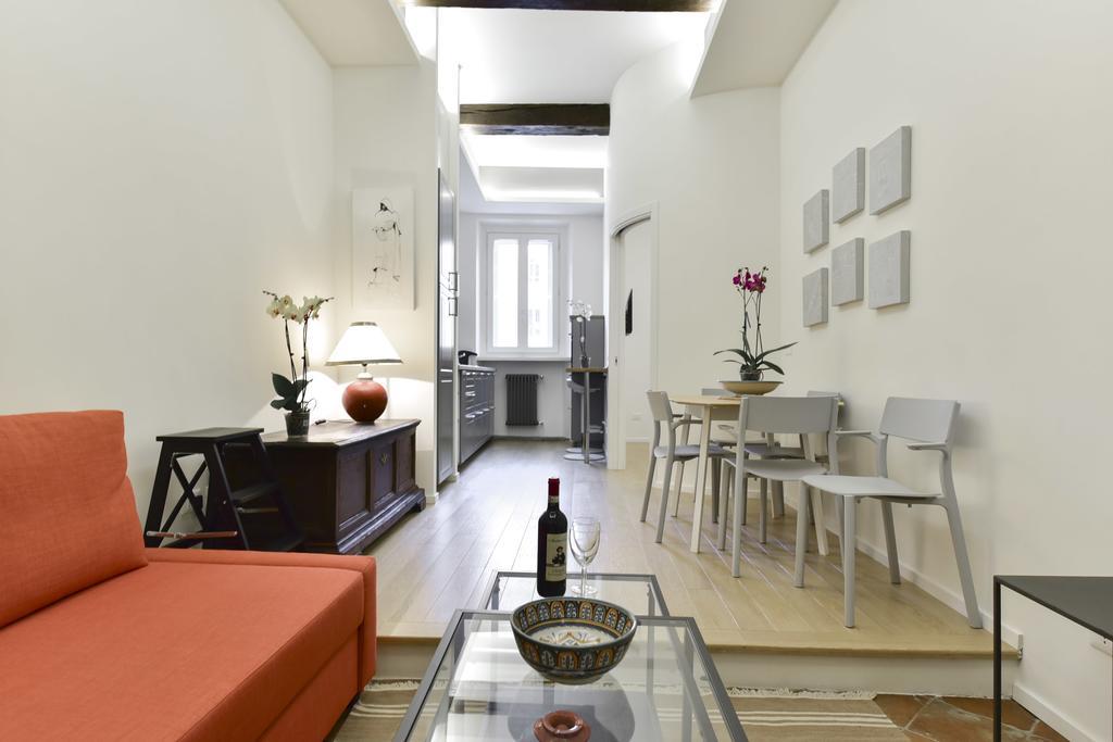 Campo De' Fiori Brand New Apartment Рим Екстериор снимка