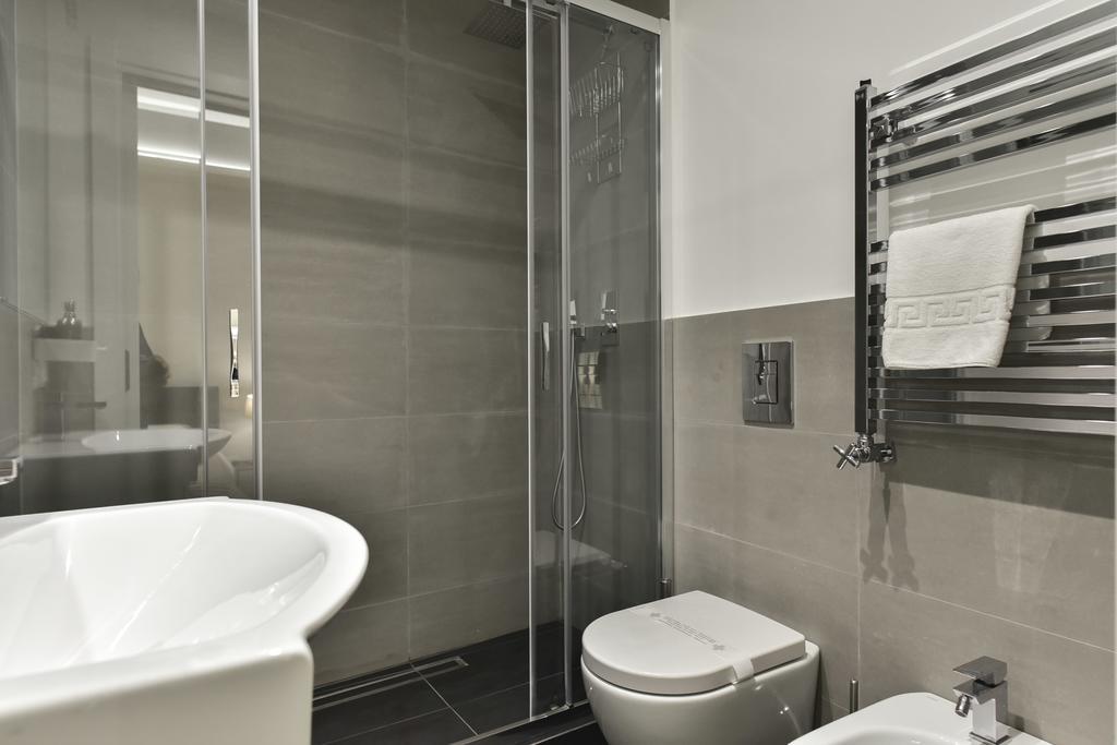 Campo De' Fiori Brand New Apartment Рим Екстериор снимка